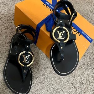 Louis Vuitton Faro Flat Sandals